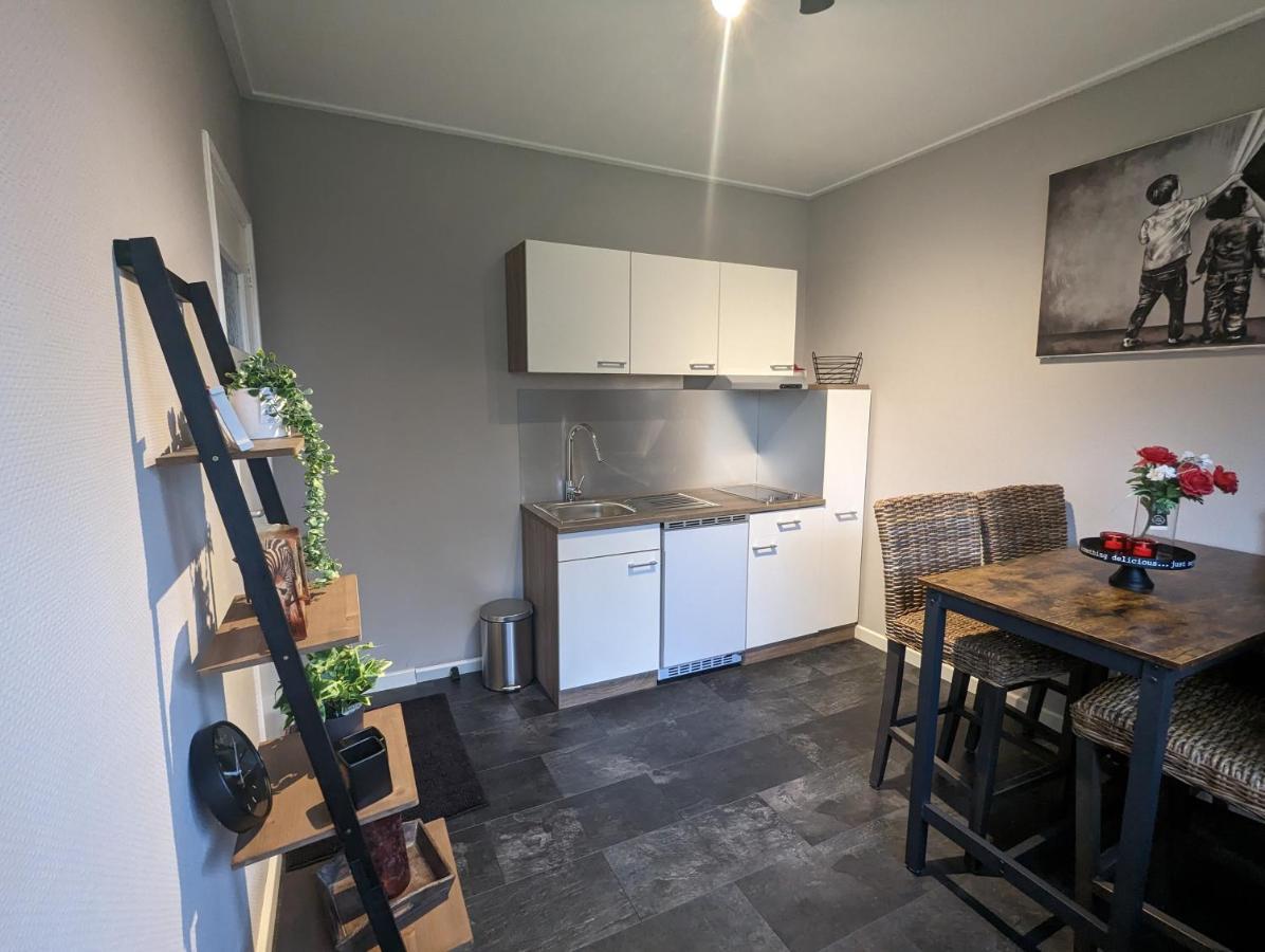 Knus Appartement Aan Bosrand Hornsterzwaag Exteriör bild