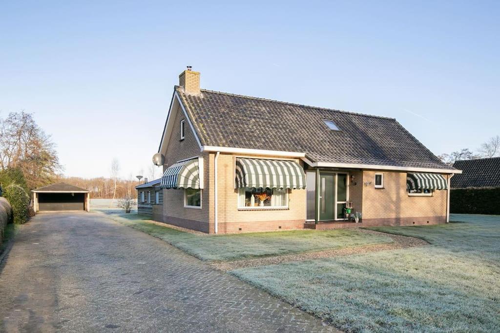 Knus Appartement Aan Bosrand Hornsterzwaag Exteriör bild